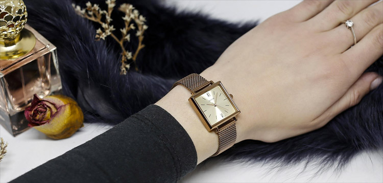 Casio LTP-E155MR-9BEF