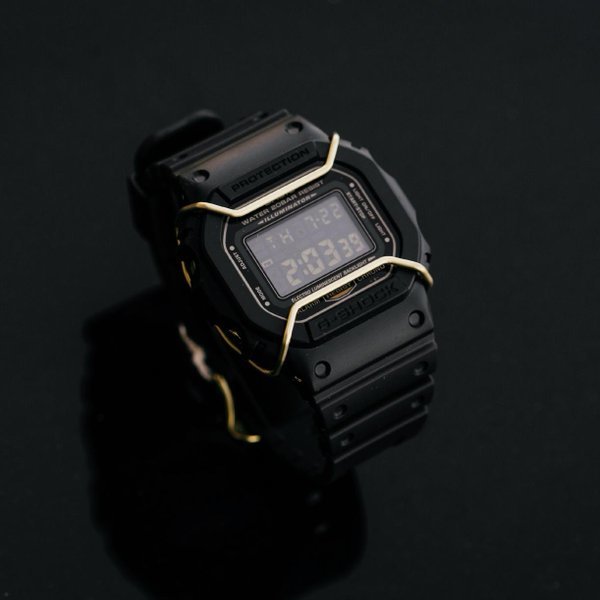 Casio DW-5600P-1ER