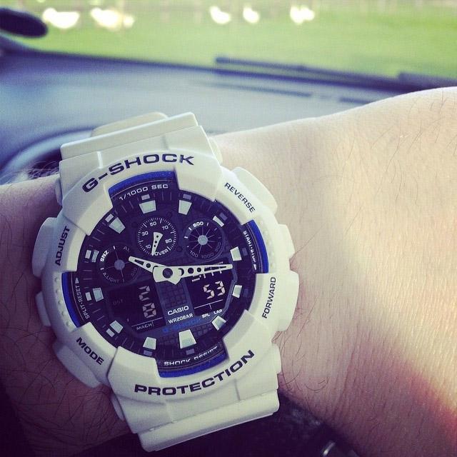 Casio GA-100B-7AER