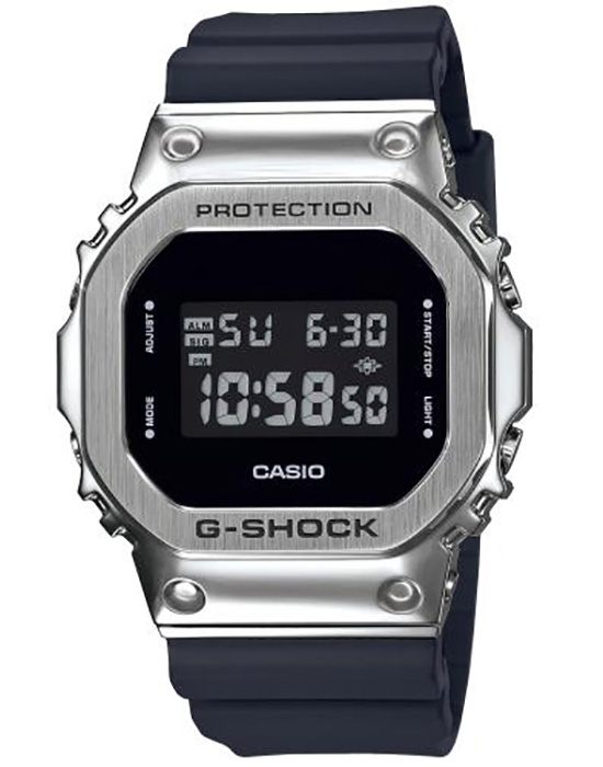 Casio GM-5600-1ER