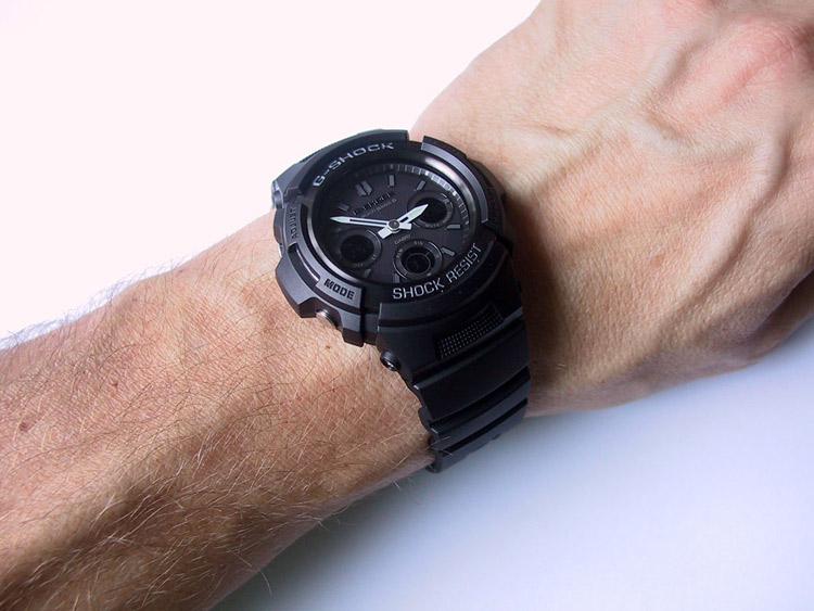 Casio AWG-M100B-1AER