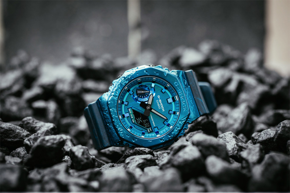 Casio GM-2140GEM-2A