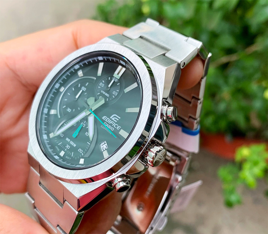 Casio EFB-700D-1AVUEF