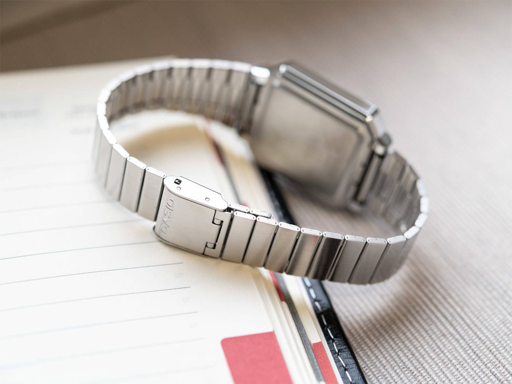 Casio A100WE-7B