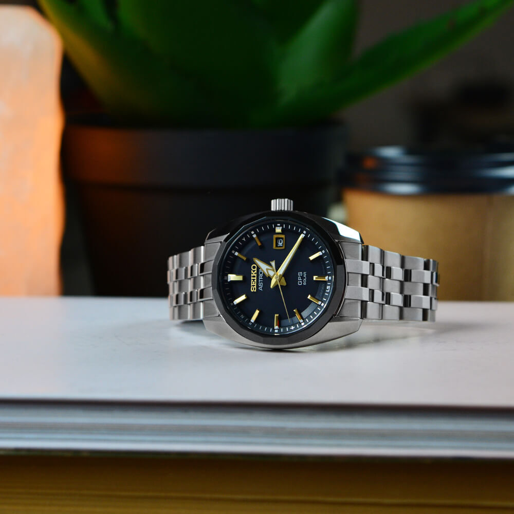 Seiko SSJ011J1
