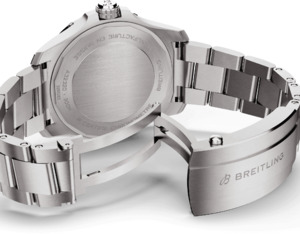 Breitling A32320101B1A1