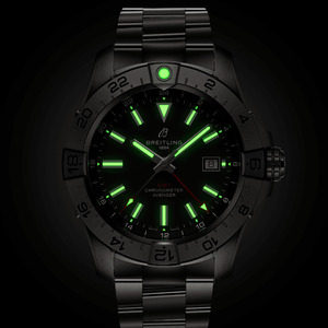 Breitling A32320101B1A1