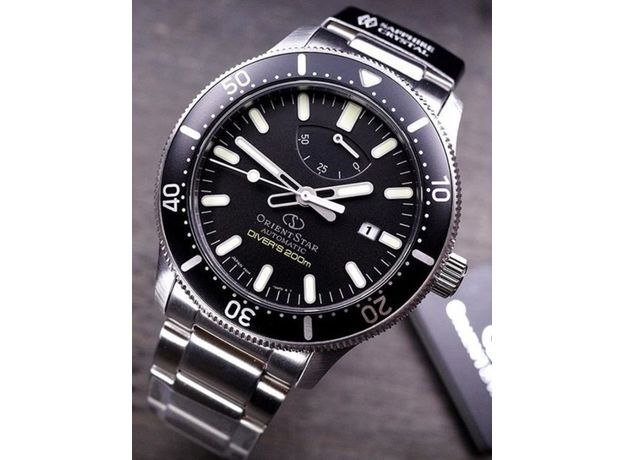 Orient RE-AU0301B00B