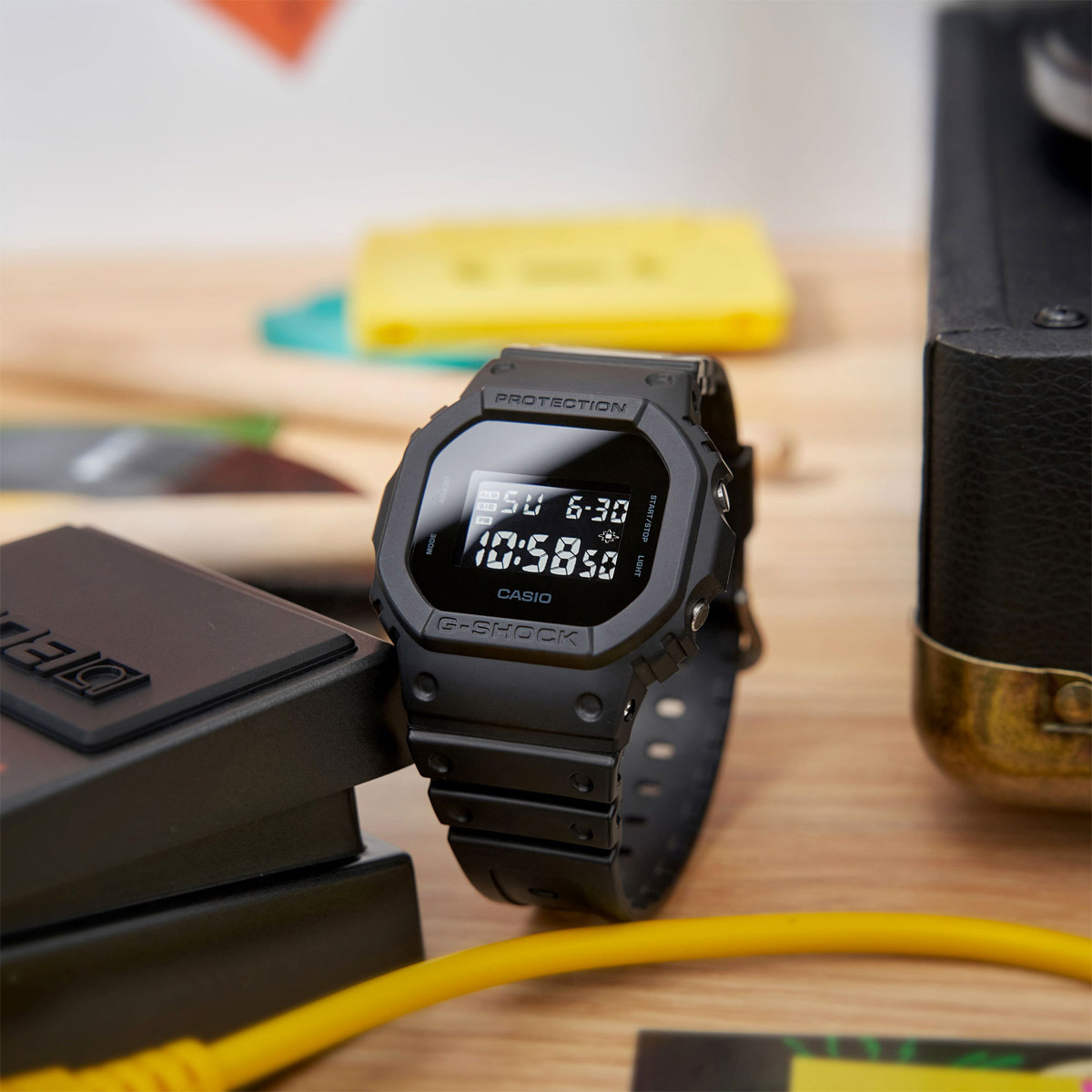 Casio DW-5600UBB-1E