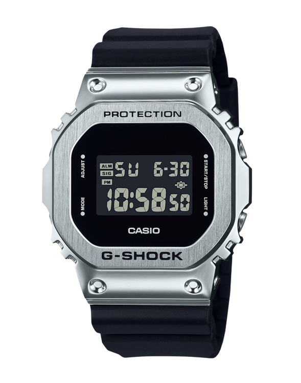 Casio GM-5600U-1E