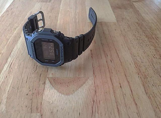 Casio DW-5600BB-1ER